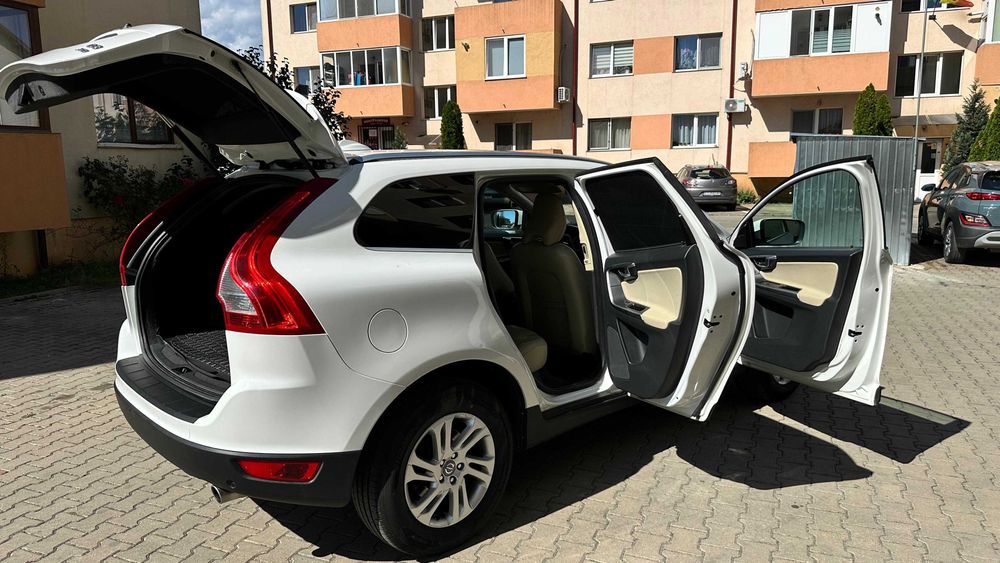 volvo/schimb xc60 2011 163 cp merita citit anuntul!