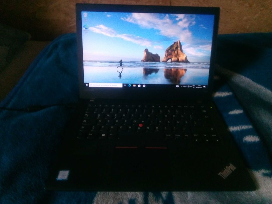 Laptop Lenovo ThinkPad T450, i5-5300U 2,30 GHz, 14" Full HD.