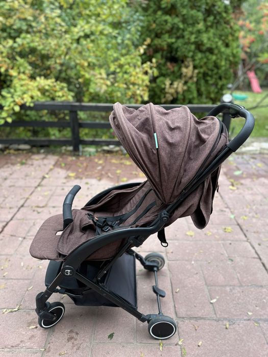 Carucior stokke complet + accesorii + carut pliabil GRATIS + scoica