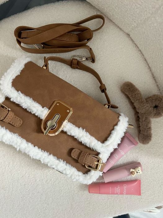 Продаю сумки новые