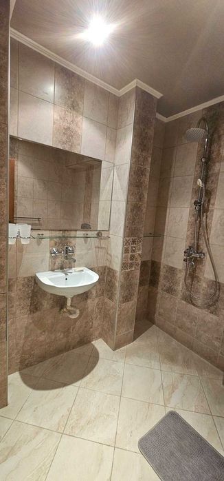 Дава се под наем Двустаен апартамент в Русе, Алеи Възраждане - 50 кв.м за 357 € - Снимка #5