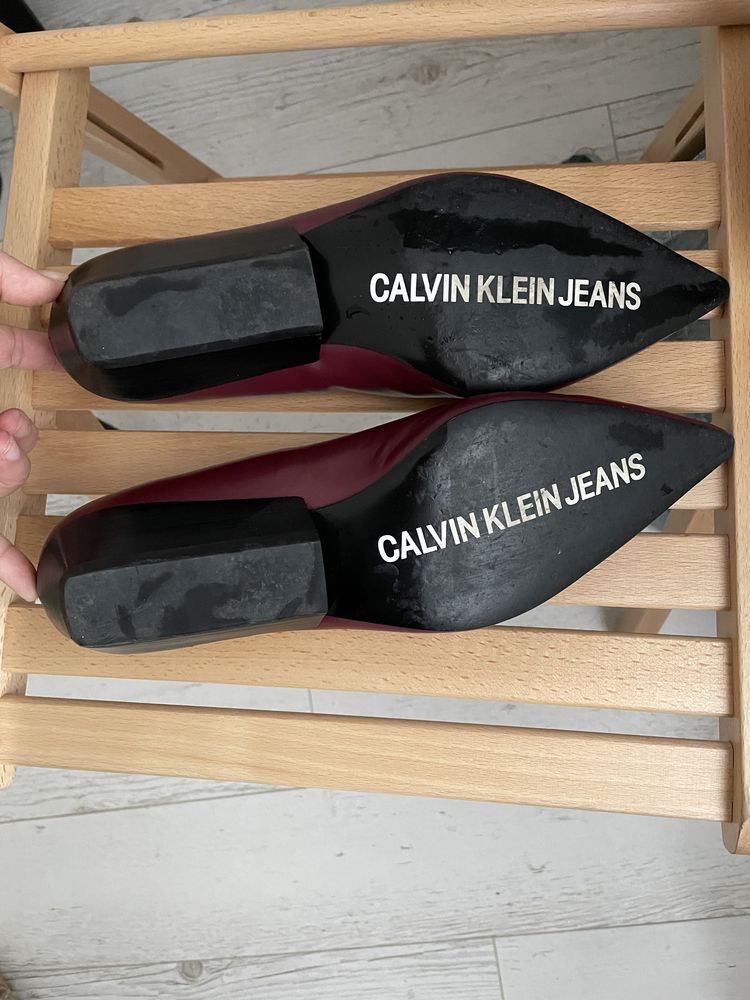 Pantofi piele Calvin Klein marimea 40-41