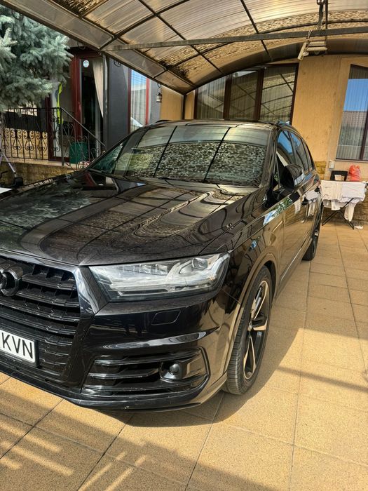 Se vinde AUDI S Q7