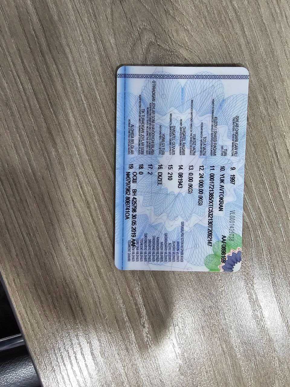 Avtokran sotiladi xolati yaxshi