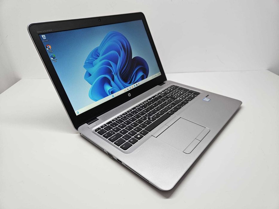 HP EliteBook i7-6500U+AMD R7 SSD + HDD 16 GB DDR4
