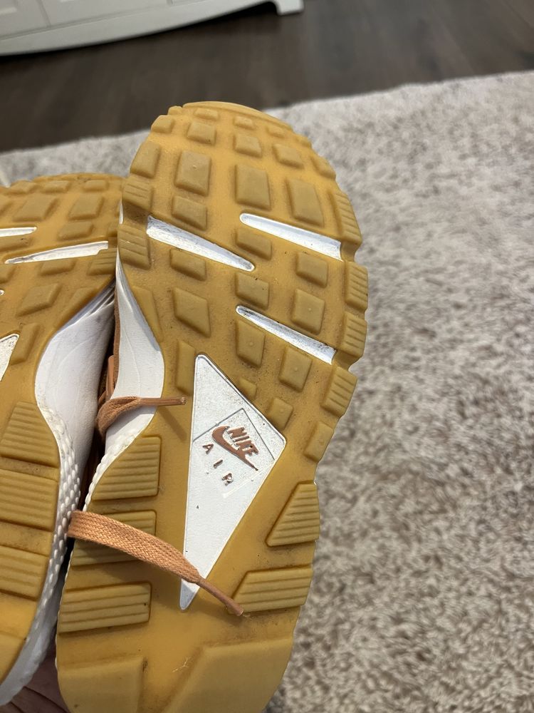 Nike Huarache Run Premium-оригинални дамски сникърси