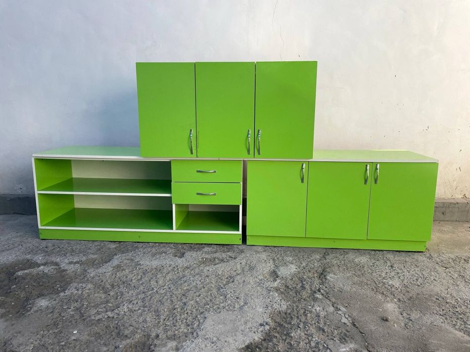 Шкаф б/ у сотилади