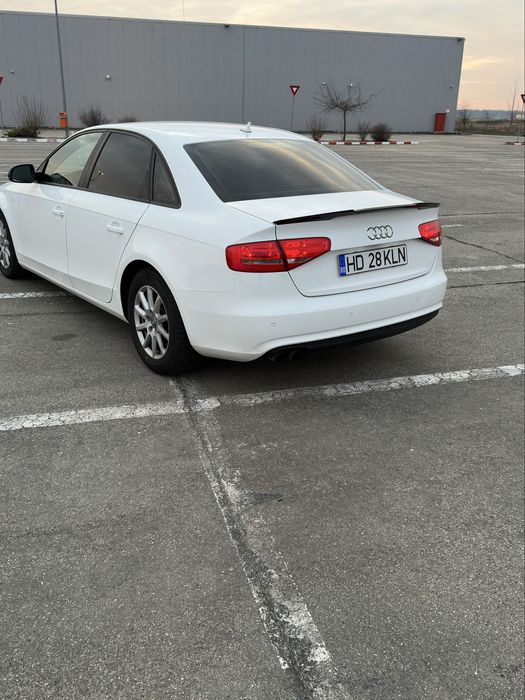 Vand Audi A4 B8.5 Anul 2013