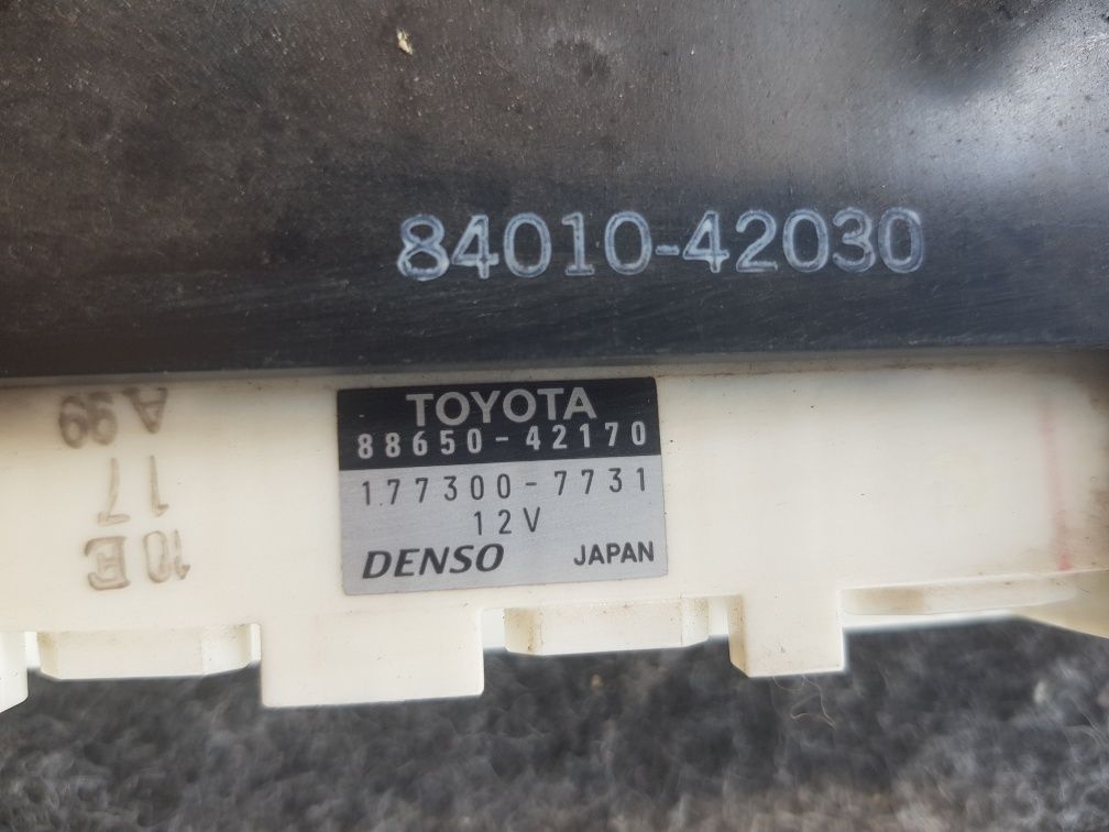 Управление климатроник Toyota Rav4