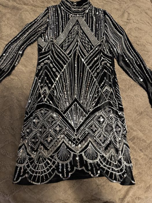 Нова Рокля с паети