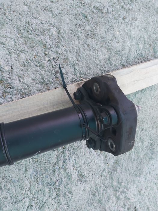 Кардан карданен вал Mazda cx60