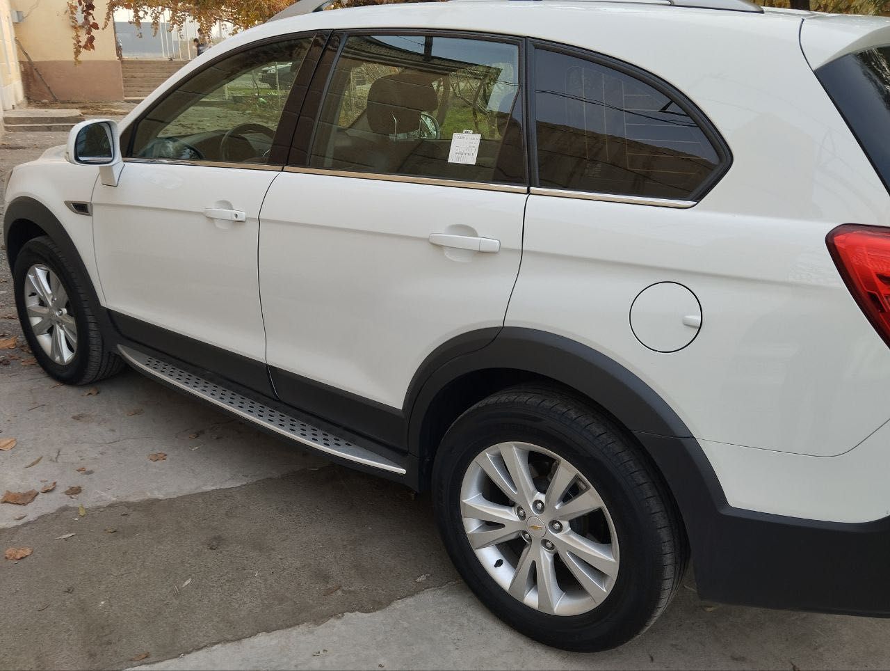 Chevrolet Captiva 4