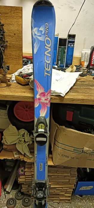 1  чифт детски карвинг ски