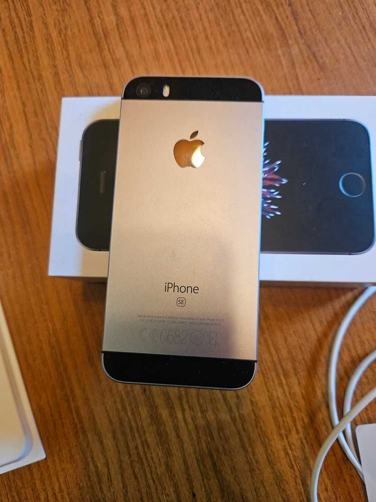 Iphone SE 2016 16gb, 89% батерия, айфон СЕ 2016