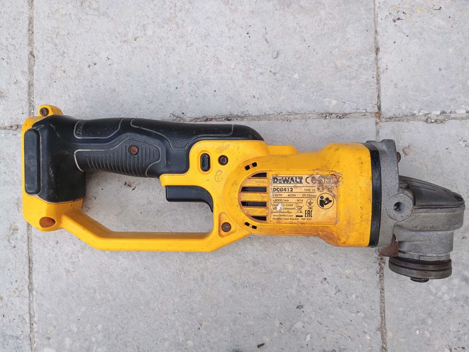 Ъглошлайф DeWalt DCG412