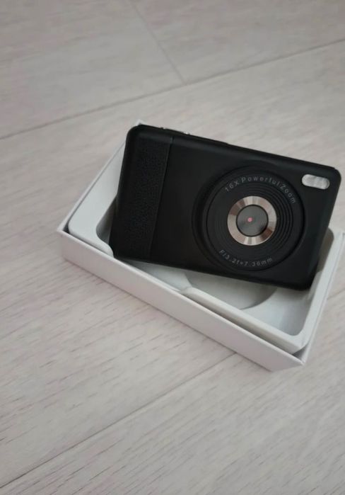 Цифровой фотоаппарат