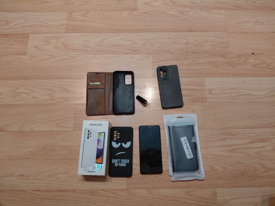 Samsung cu casca Bluetooth și husa ca nou și căști acer noi