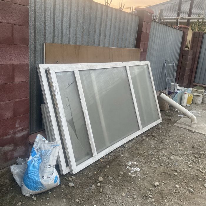 Окно и 2 двери буу