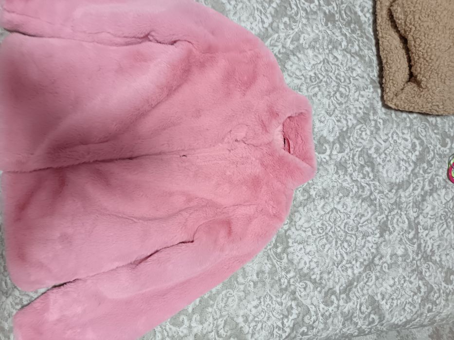 Geci de blană pentru fete