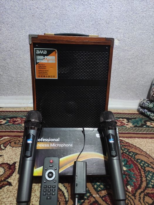 Kalonka  sotiladi
Yaxshi xolatda ishlaganiga kop bolmadi kamplekt