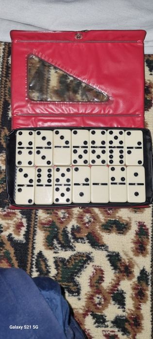 Продам домино почти новое