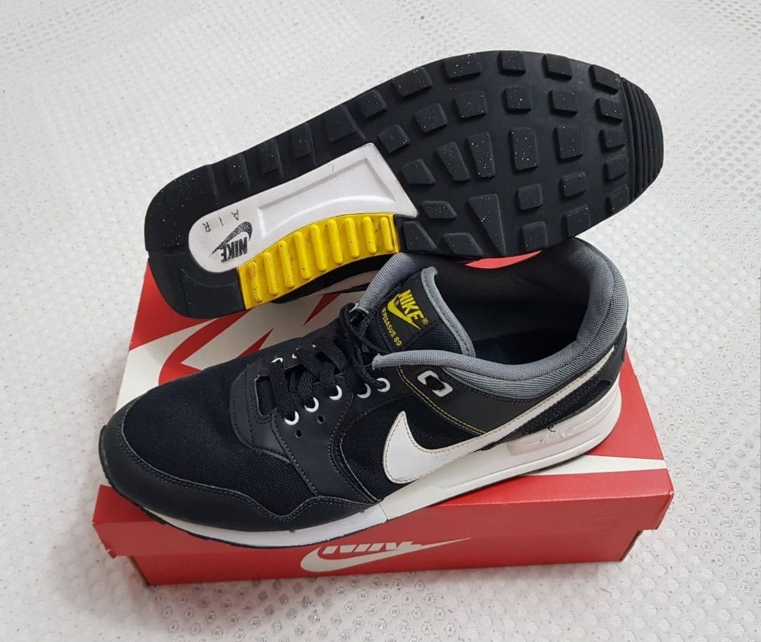 Adidași Nike Air Pegasus 89 Style, pantofi sport, mărimea 44, 5 EU