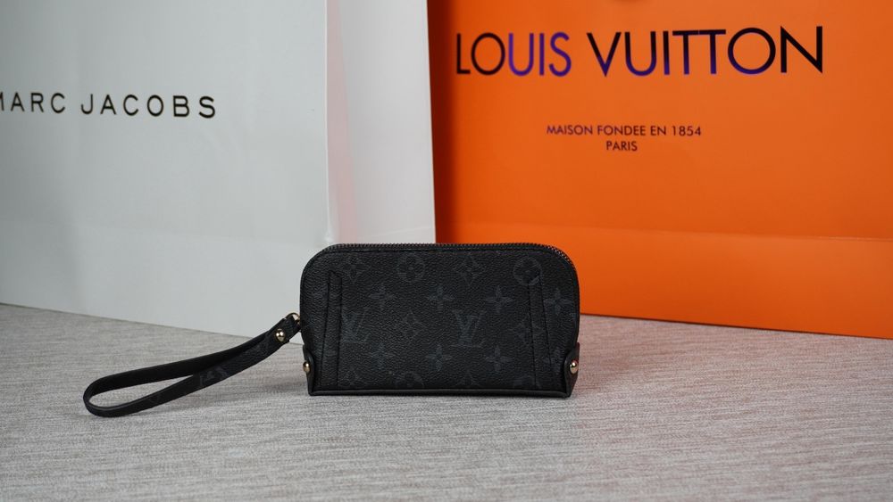 Portofele Gucci, Dior, LV