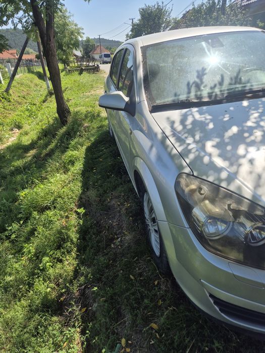 Opel Astra H 1.7 cdti