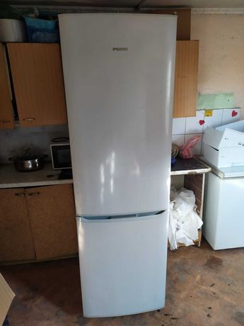 Продам холодильник Pozis Super Frost, торг имеется