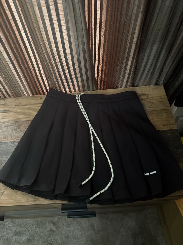 Къси панталони Valentino ,Chanel