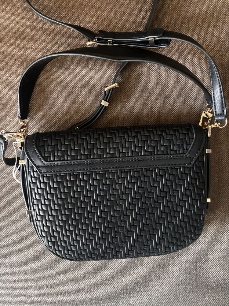 Geanta neagra originala Guess - noua, cu eticheta