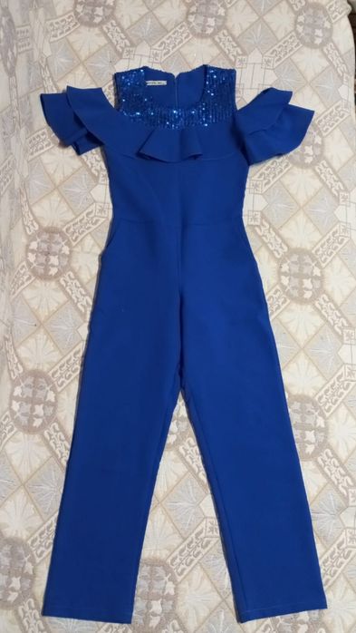 Продам детский костюм