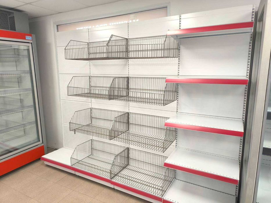 Метални стелажи - островни и крайстенни