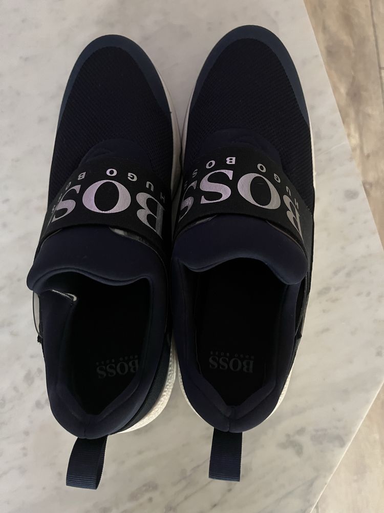 Спортно елегантни сникърси BOSS