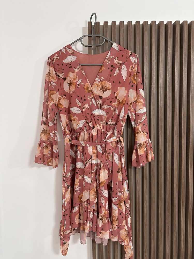 Rochie midi inflorata, marime S-M
