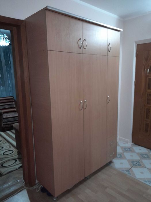 Dulapuri haine 3 si 4 usi