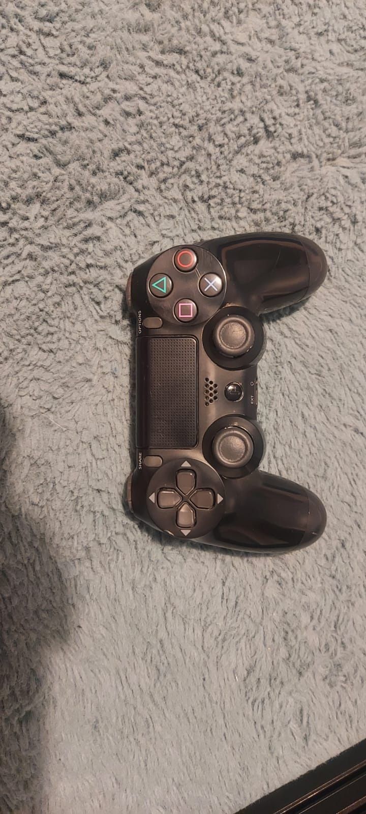 PS 4 Pro 1tb cu 1 controller +jocuri