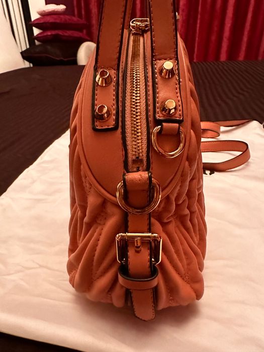 Дамска чанта MIUMIU