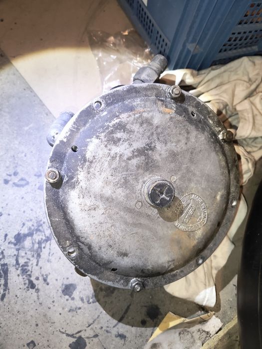 Газова бутилка 42 л и части изпарители