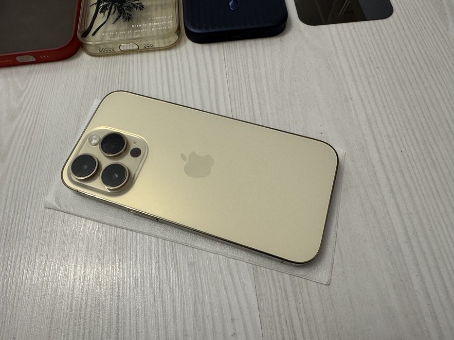 iPhone Apple 14 Pro 128GB Gold