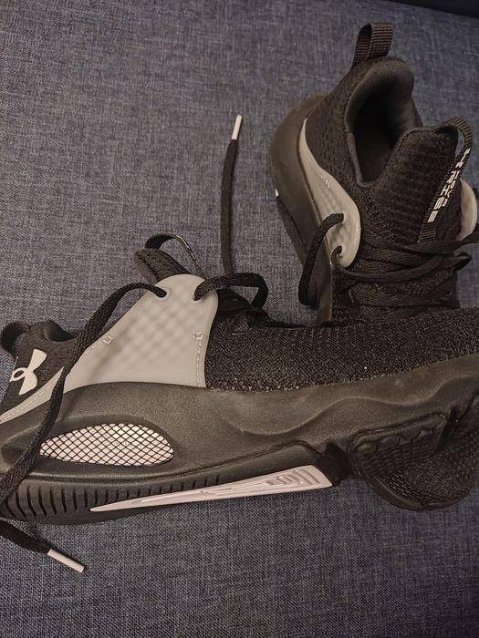 Adidasi Under Armour Hovr Rise 3