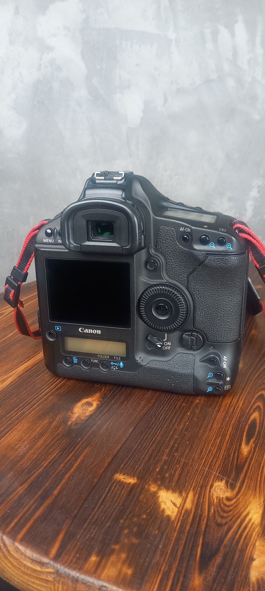 Canon EOS 1D mark 4