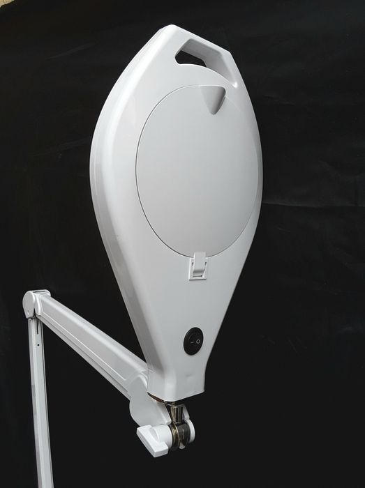 LAMPĂ profesionala de lucru cu lupta si lumina cu LEDURI NOUĂ  195 Lei