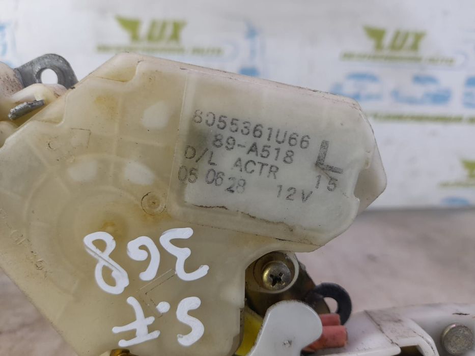 Broasca usa  stanga  fata 8055361U66 Nissan Almera Tino V10 [2000 - 2