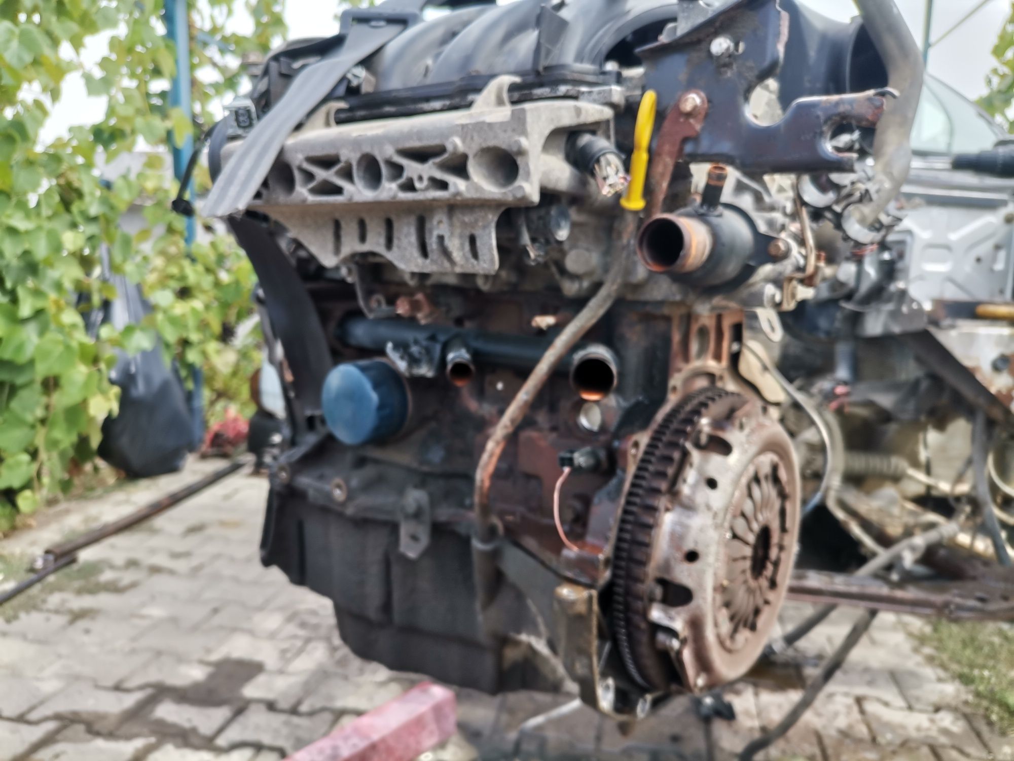 Motor logan 1.6 16 valve mcv