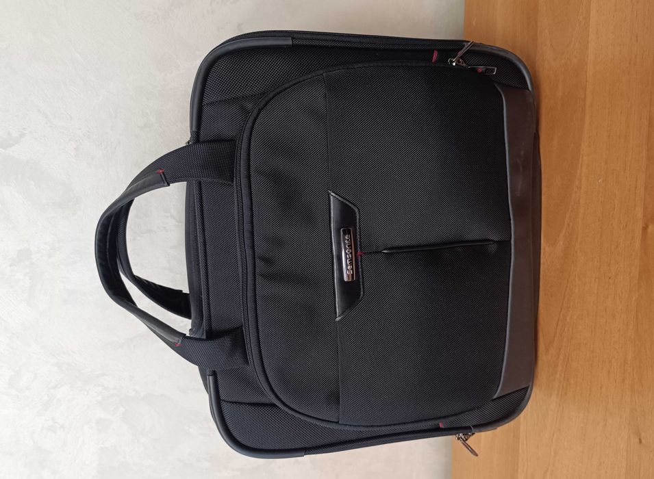 Samsonite- Бизнес Чанта-Като Нова