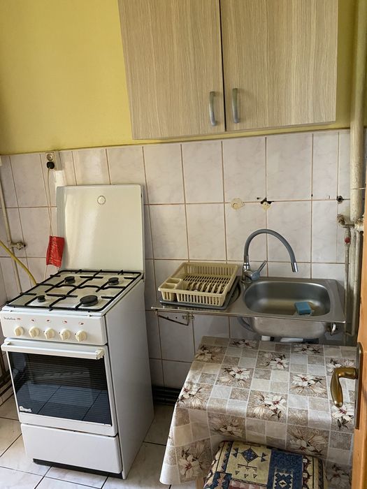 Inchiriez garsoniera zona Imparatul Traian