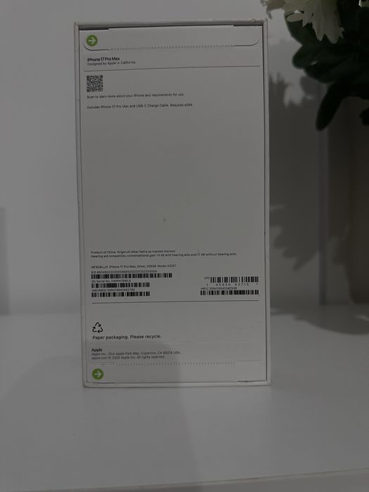 iPhone 17 PRO MAX | 256 GB | Silver | Sigilat eSim si iPhone 17 PRO