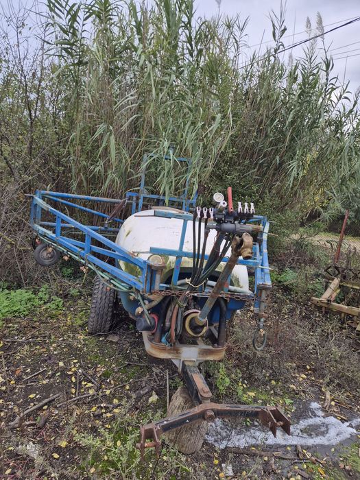 Пръскачка Парлаян 1600л.16м.италианска помпа