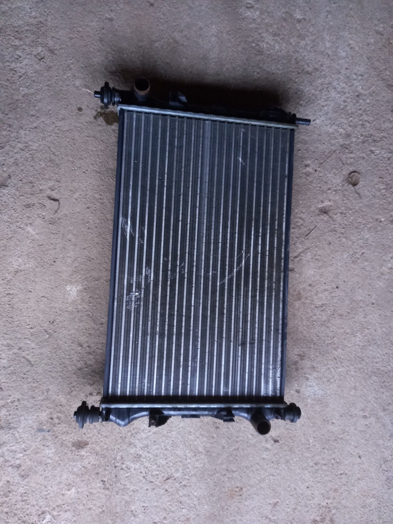 Radiator răcire motor Ford Transit 2.4 90,125 CP an 2000-2006 euro 3